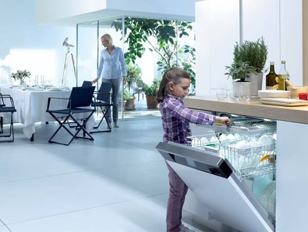 kich-thuoc-may-rua-bat-bosch